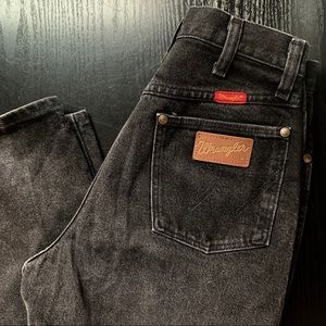 Vintage Wrangler High-Waist Rodeo Style Jean